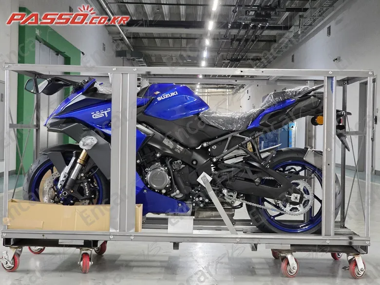 SUZUKI GSX S 1000 GT - фото 1