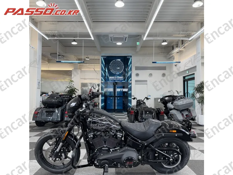 HARLEY-DAVIDSON SOFTAIL LOW RIDER S - фото 1