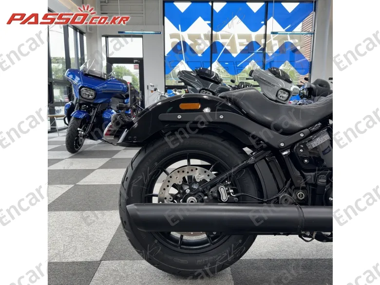 HARLEY-DAVIDSON SOFTAIL LOW RIDER S - фото 5
