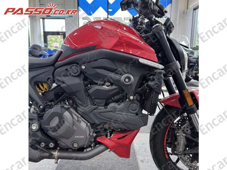 Ducati Monster 937 - фото 4