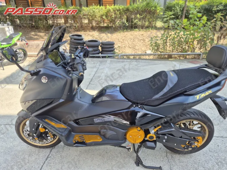 Yamaha T Max 560 - фото 1