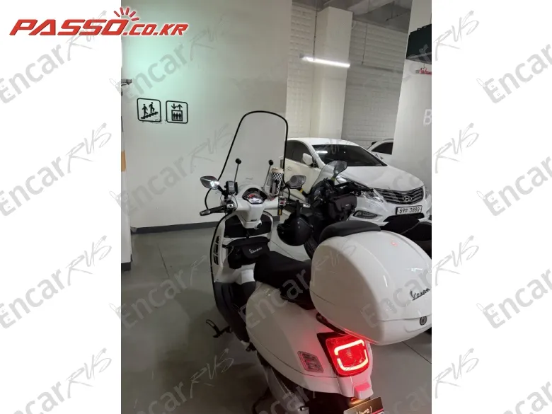 Vespa Gts 300 Super Sport - фото 1