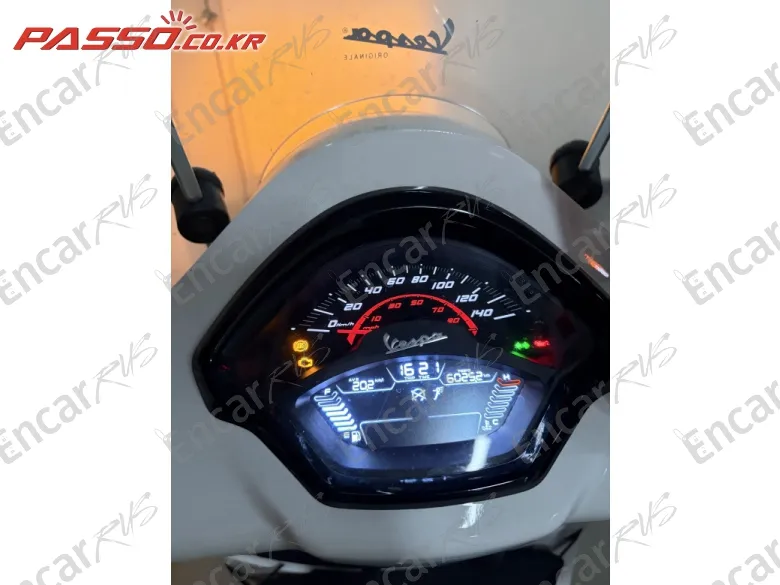 Vespa Gts 300 Super Sport - фото 4