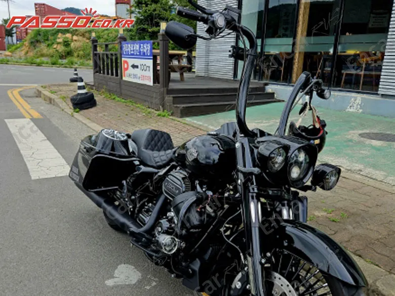Harley-Davidson Road King Special