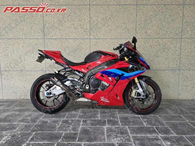 BMW S 1000 RR