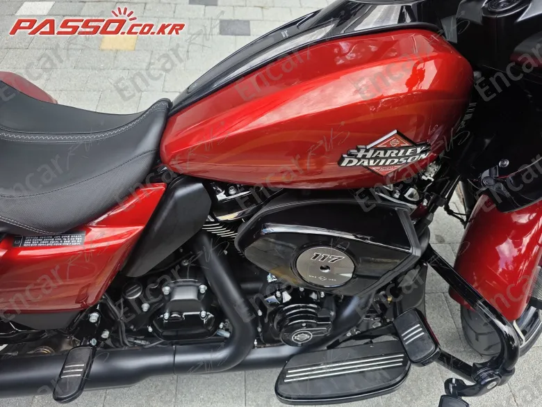 HARLEY-DAVIDSON ROAD GLIDE SPECIAL - фото 4