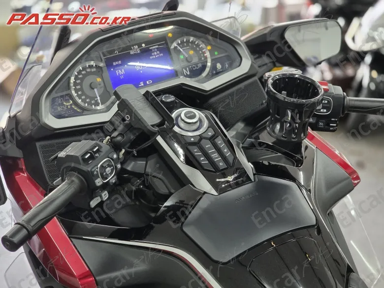 HONDA GOLDWING TOUR DCT AIRBAG - фото 3