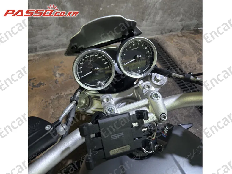 BMW R NINE T SCRAMBLER - фото 4