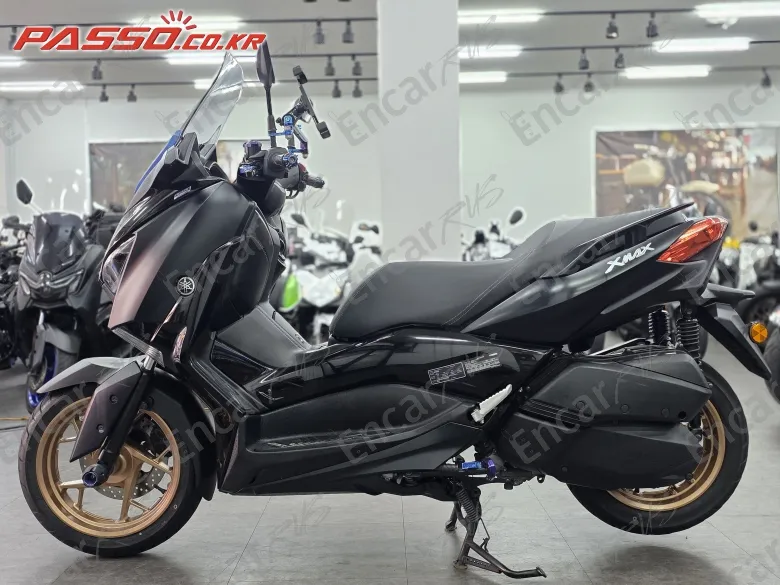 YAMAHA X MAX 300 ABS - фото 1