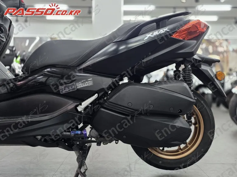 YAMAHA X MAX 300 ABS - фото 5
