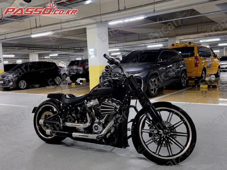 Harley-Davidson Breakout 114 - фото 0