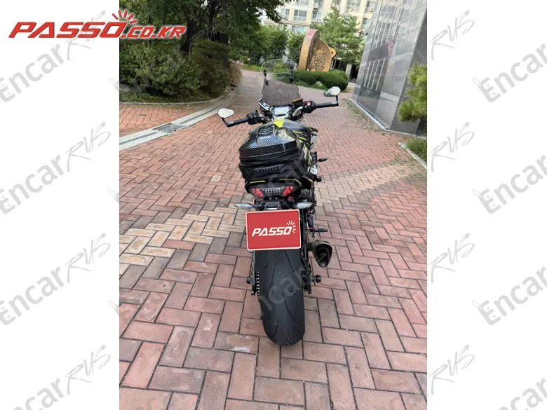 YAMAHA MT 10 - фото 2