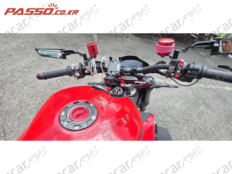 Ducati Streetfighter S - фото 3