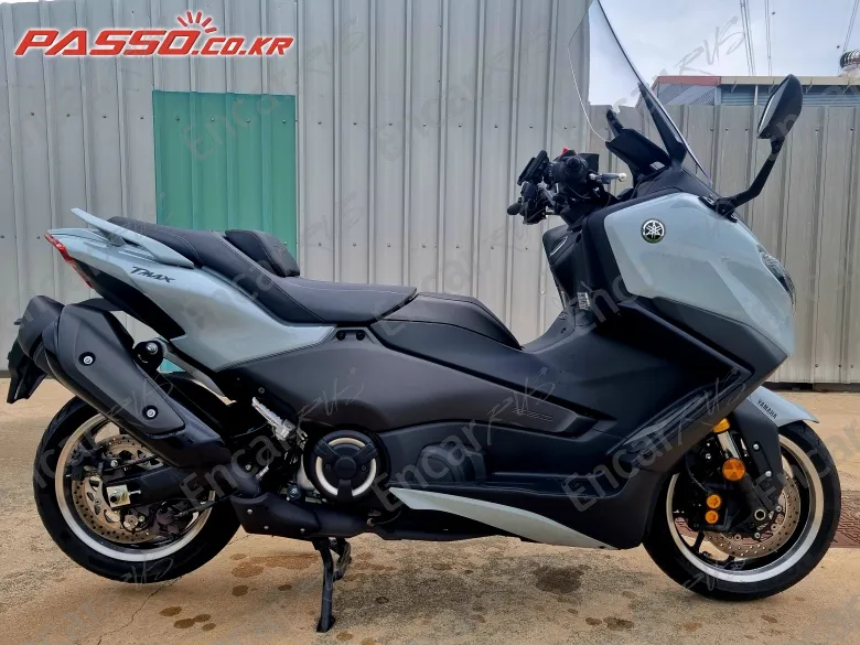 Yamaha T Max 560 - фото 0
