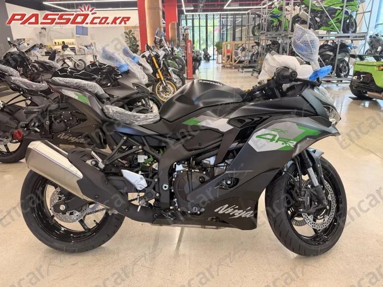 Kawasaki Ninja Zx 4 Rr - фото 0
