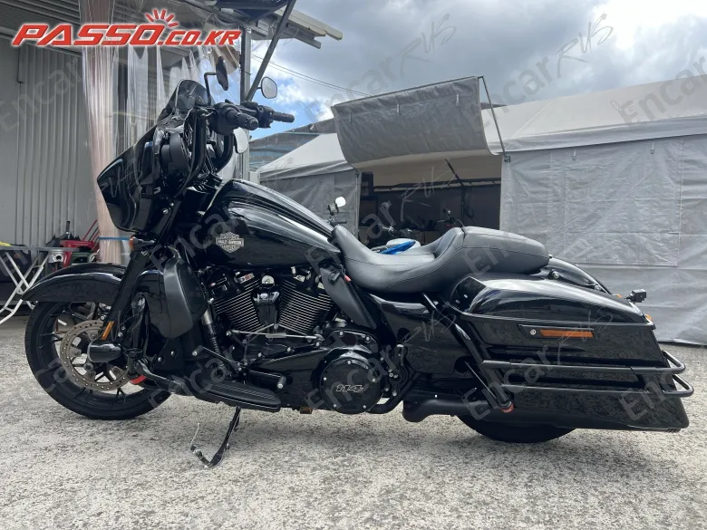 Harley-Davidson Flhxs Street Glide Special - фото 1