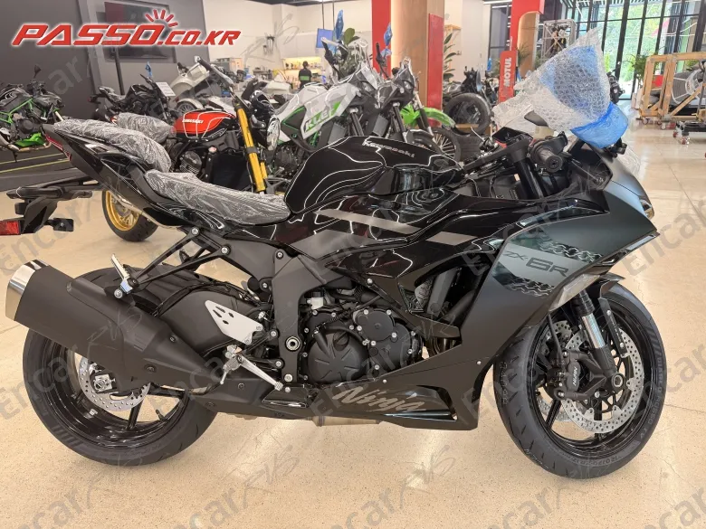 KAWASAKI ZX 6 R - фото 0