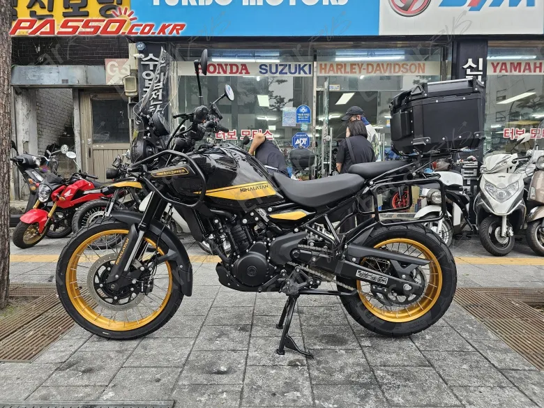 Royal Enfield New Himalayan 450 - фото 1