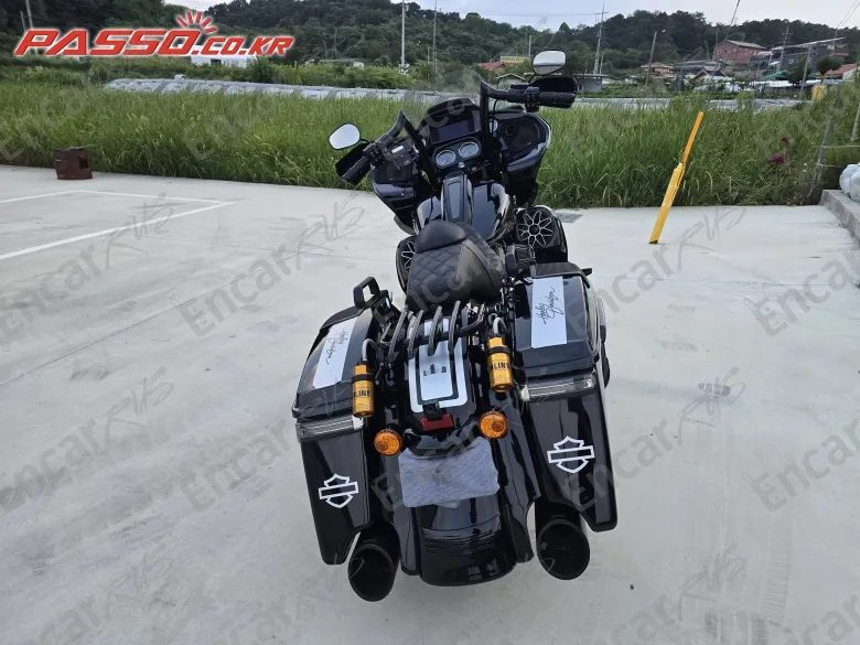Harley-Davidson Road Glide Special - фото 2
