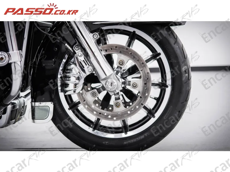 HARLEY-DAVIDSON FLHTCH - фото 5