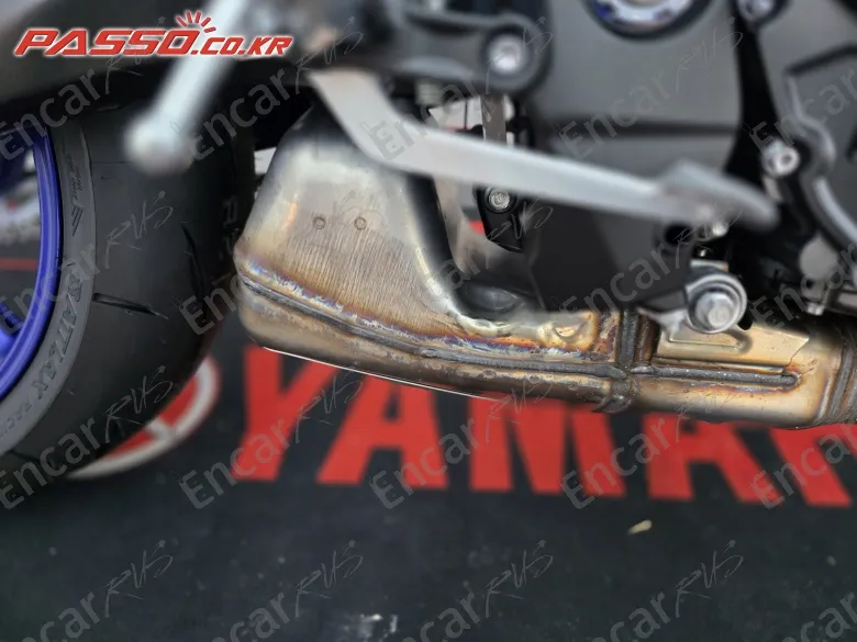 YAMAHA YZF R9 - фото 6