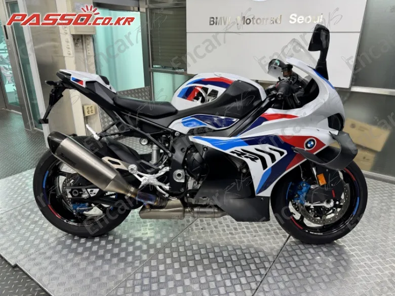 BMW M 1000 RR 2025, фото 1
