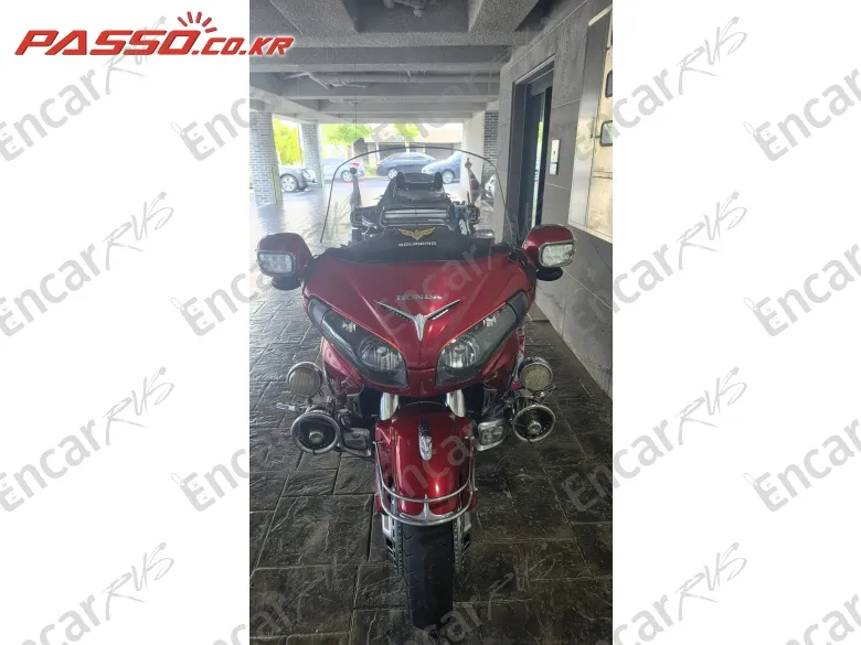 Honda Goldwing 1800 - фото 1