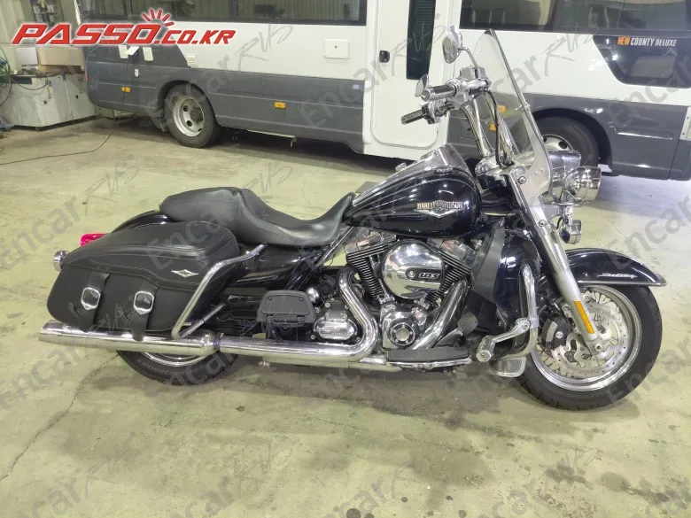 Harley-Davidson Flhrc