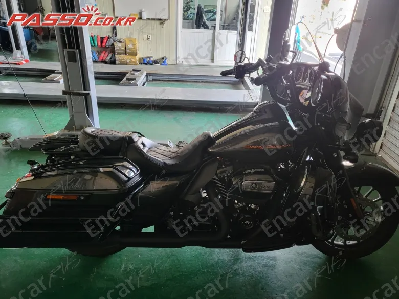 Harley-Davidson Street Glide ST