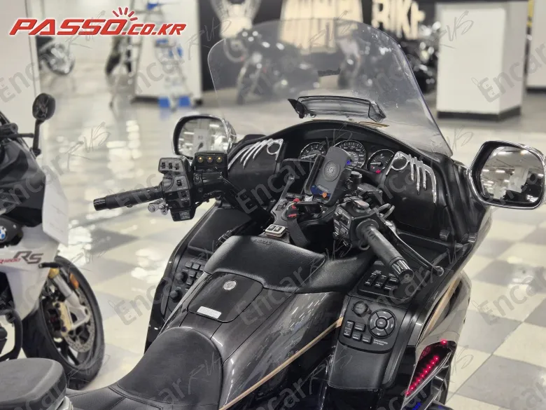 Honda Goldwing 1800 - фото 3