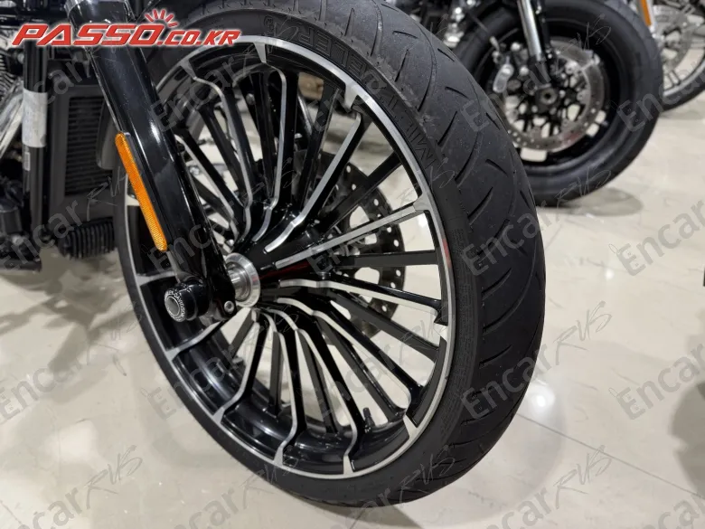 Harley-Davidson Breakout 117 - фото 5