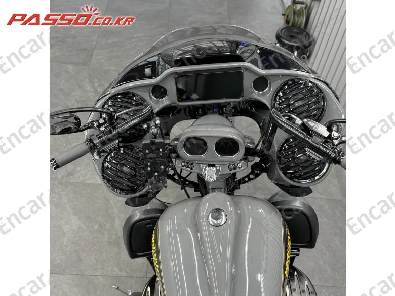 Harley-Davidson Fltr - фото 3