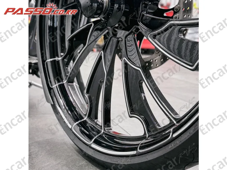 Harley-Davidson Fltr - фото 5