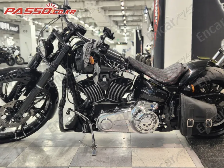 Harley-Davidson Breakout - фото 1