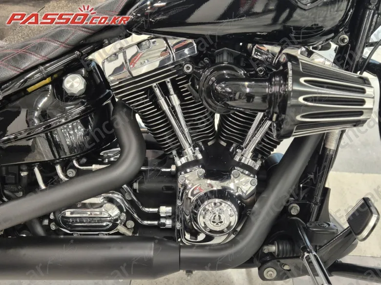 Harley-Davidson Breakout - фото 4