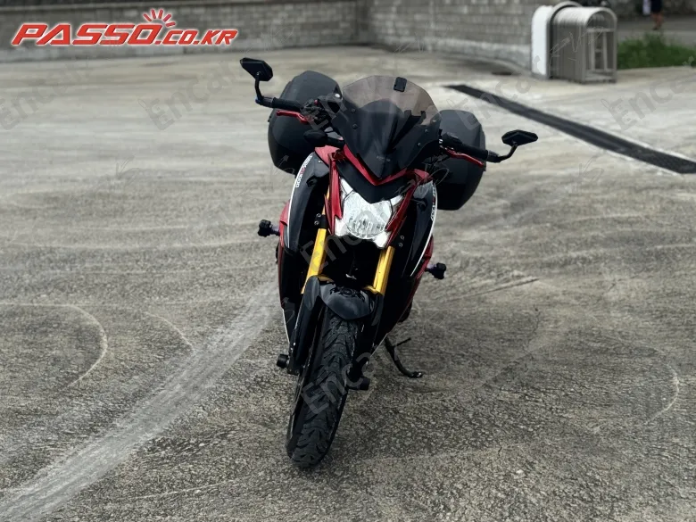 Suzuki Gsx S 1000 - фото 5