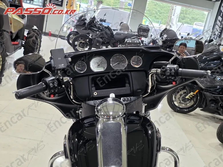 Harley-Davidson Flhti - фото 3