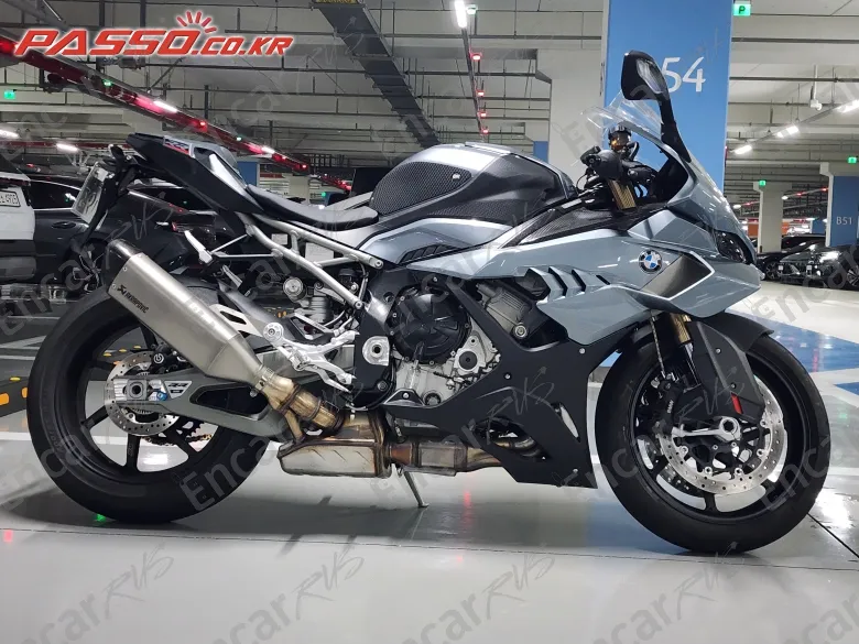 BMW S 1000 RR