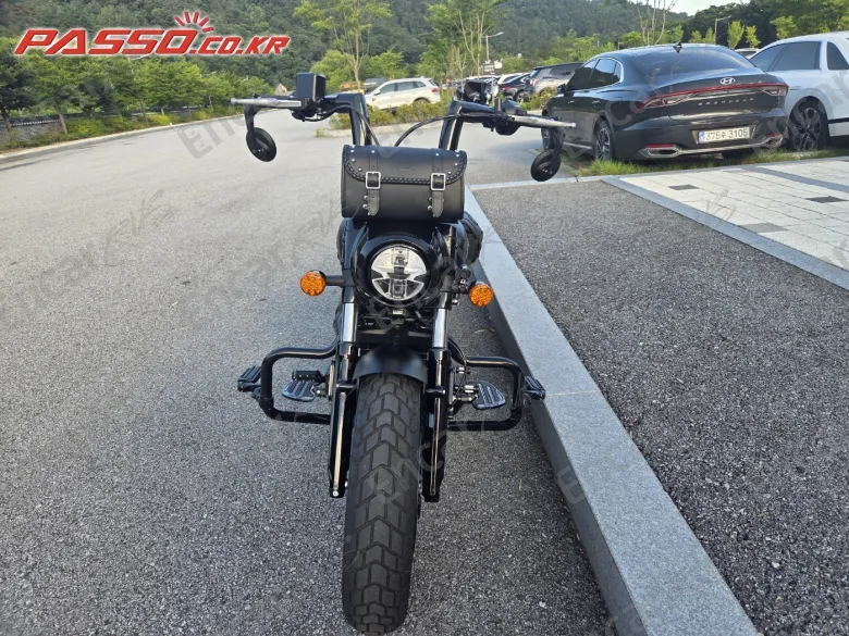 Indian Scout Bobber - фото 4