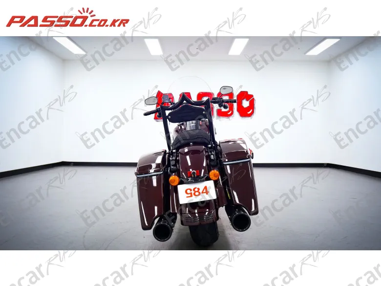 Harley-Davidson Road King Special - фото 2