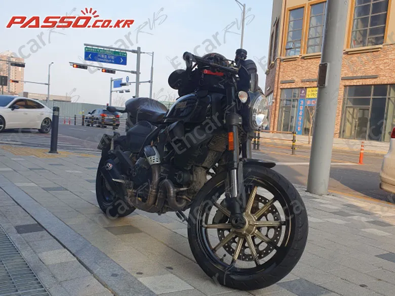 Ducati Scrambler Cafe Racer 2017, фото 1
