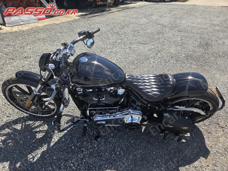 Harley-Davidson Breakout 114 - фото 1