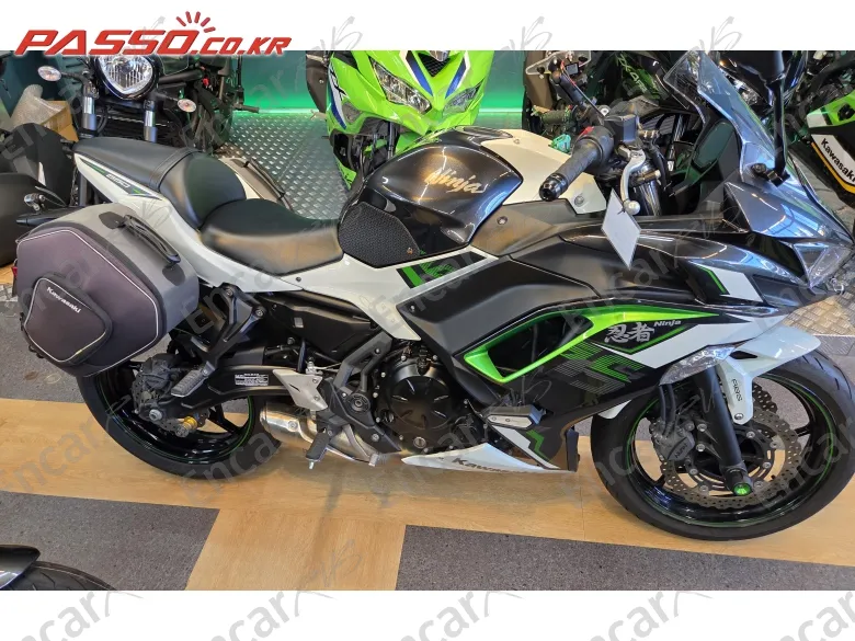 Kawasaki Ninja 650 2022, фото 1