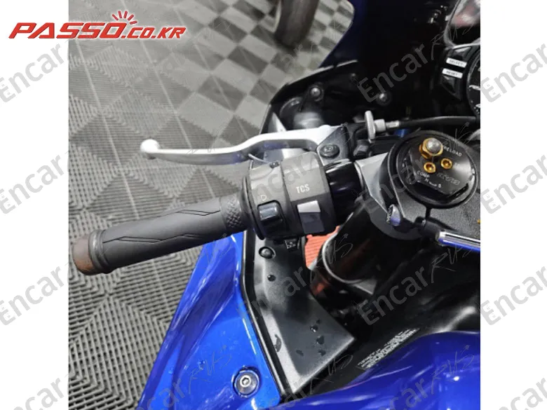 Yamaha Yzf R6 - фото 3