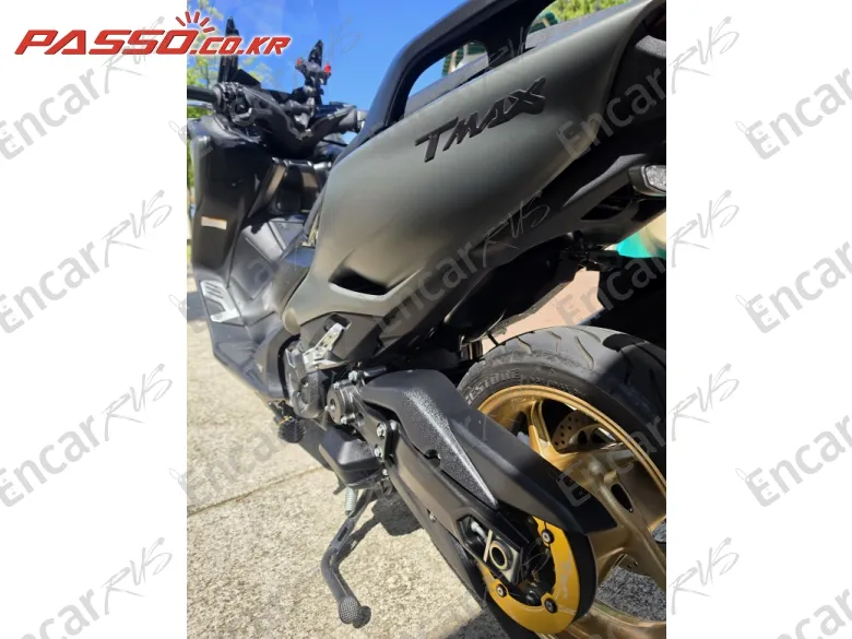 Yamaha T Max 560 - фото 4