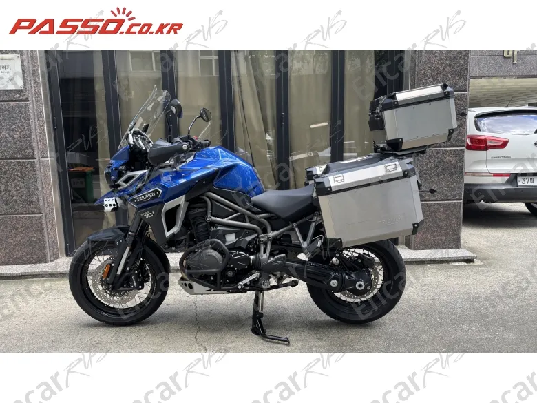 TRIUMPH TIGER 1200 EXPLORER XCA 2017, фото 1
