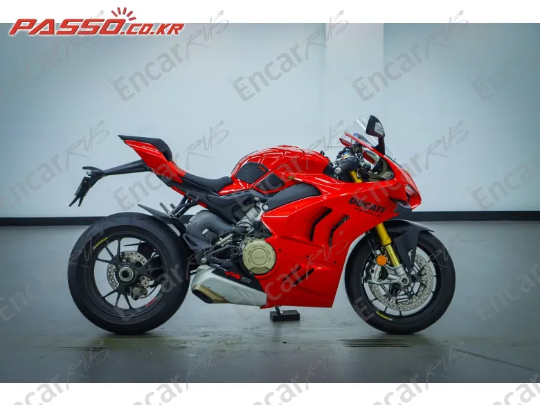 Ducati Panigale V4 S 2024, фото 1