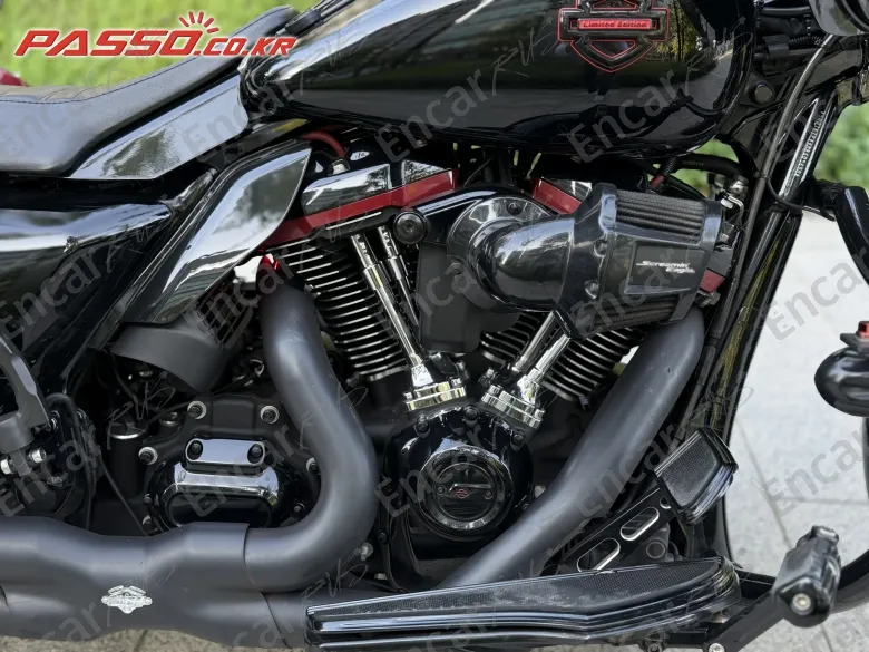 Harley-Davidson Road Glide Special - фото 4