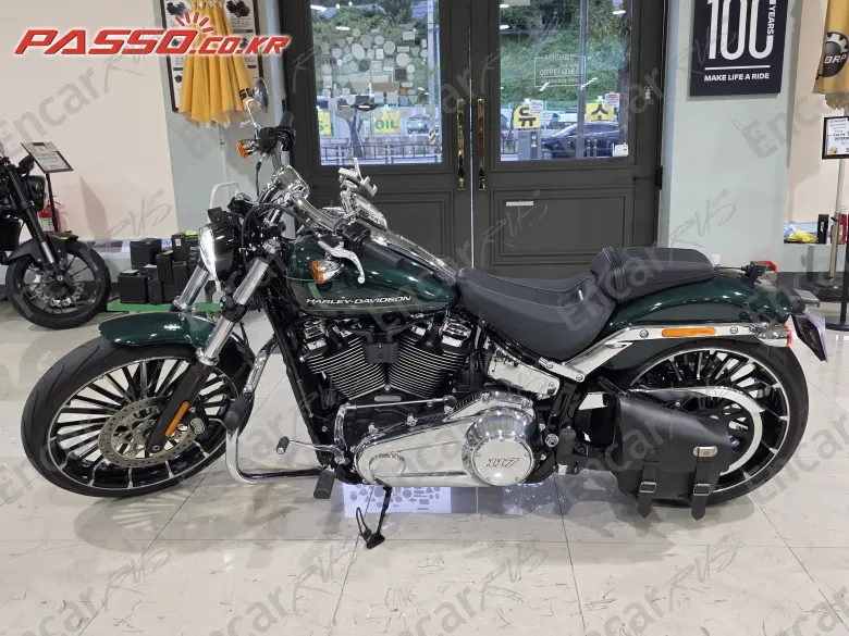 Harley-Davidson Breakout 117 - фото 1