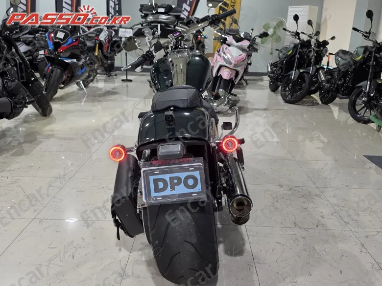 Harley-Davidson Breakout 117 - фото 2